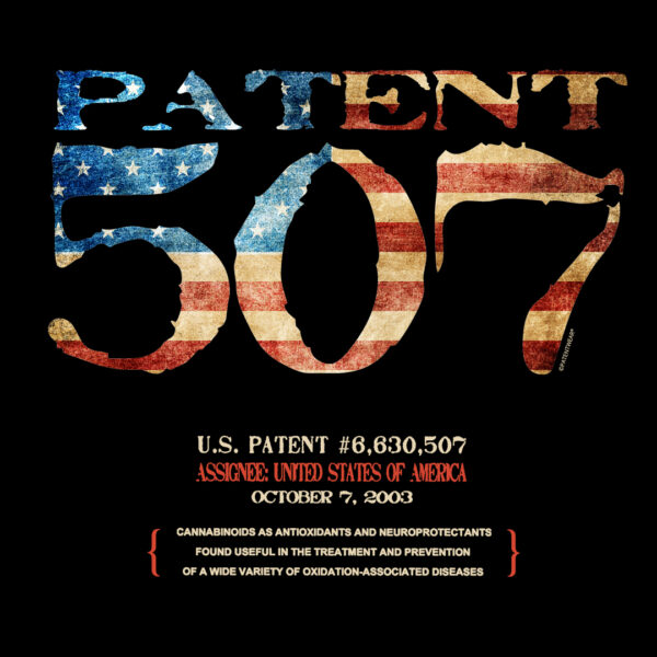 Patent 507 Design on Darks Patent 507 Tote Large Oyster